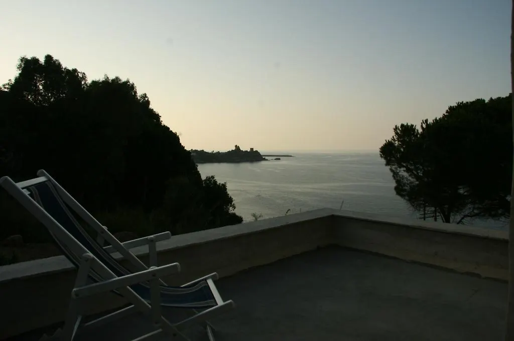 Villa Andrea'S Home Cefalu Italy